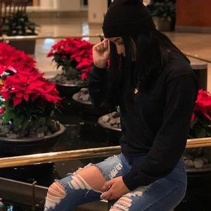 Meet your Posher, Anahi